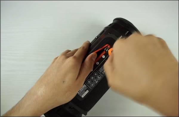 Как разобрать колонку JBL (charge 3, charge 2+, Xtreme)