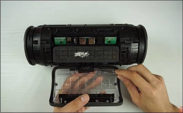 Как разобрать колонку JBL (charge 3, charge 2+, Xtreme)