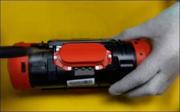 Как разобрать колонку JBL (charge 3, charge 2+, Xtreme)